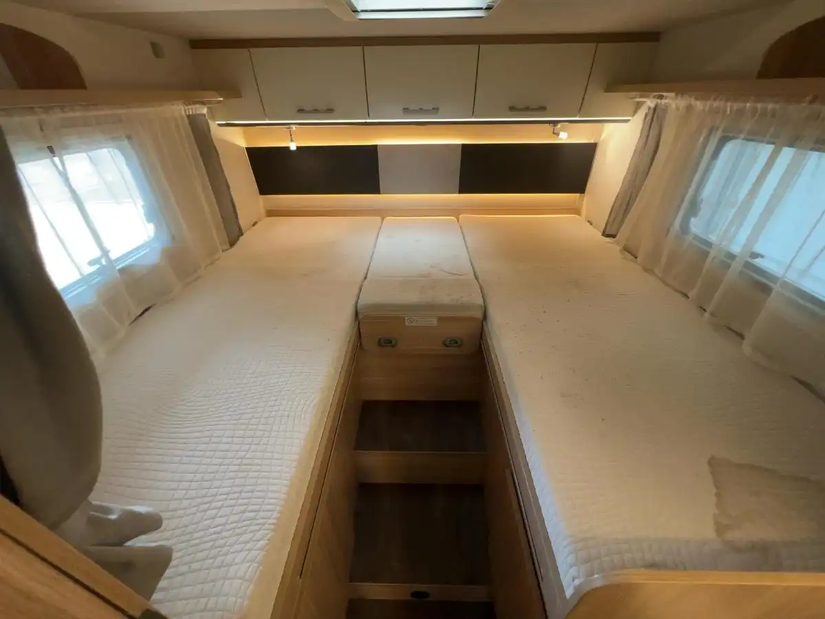 SUNLIGHT I 68 Adventure Edition - Ansicht 12